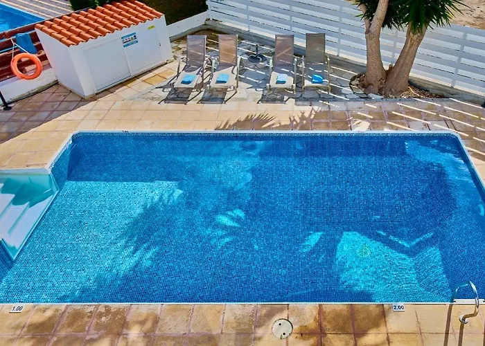 Villa Shiva By Ezoria Coral Bay