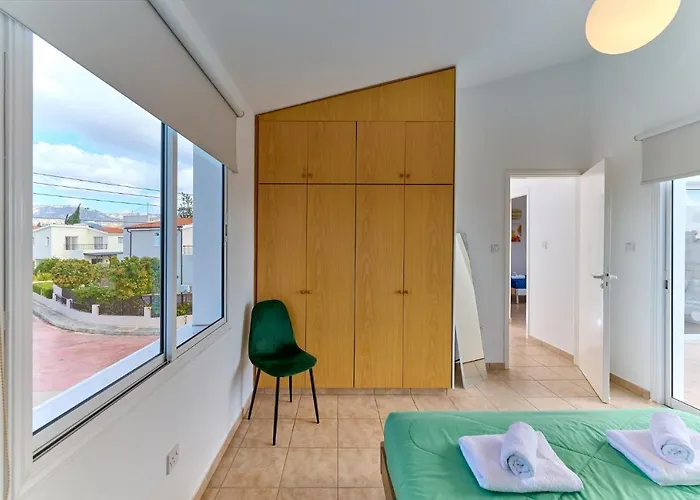 Shiva By Ezoria Villa Coral Bay